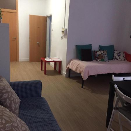 Reus Apartments ภายนอก รูปภาพ