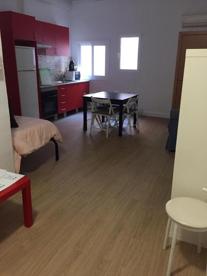 Reus Apartments ภายนอก รูปภาพ