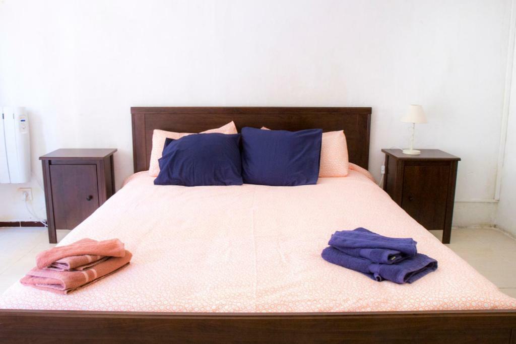 Reus Apartments ภายนอก รูปภาพ