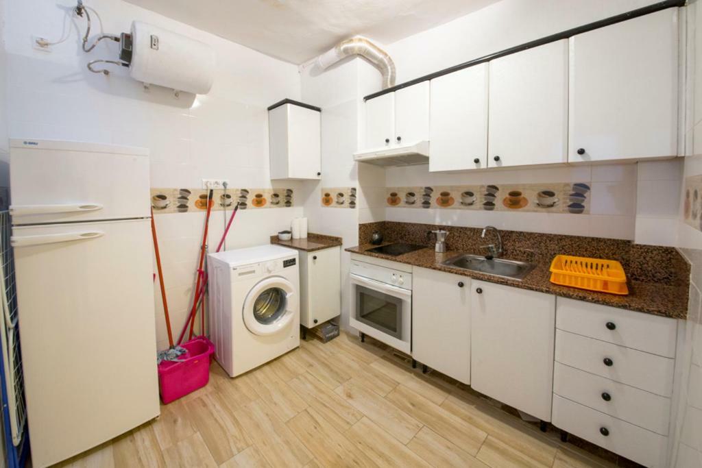 Reus Apartments ภายนอก รูปภาพ